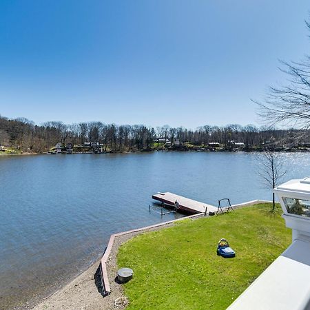 Waterfront Wolcott Vacation Rental With Deck And Views Exteriör bild